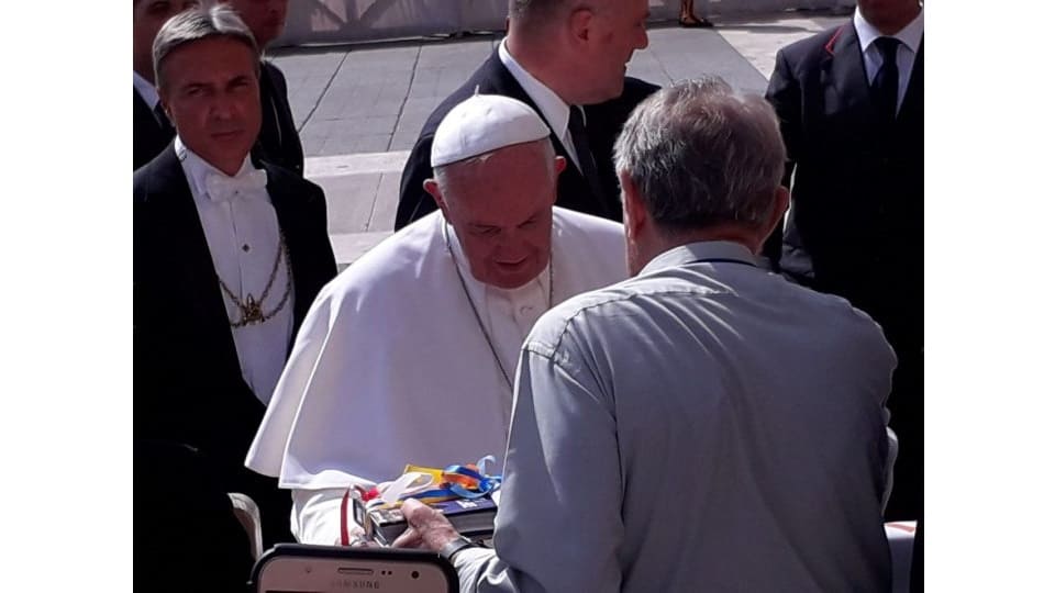 A marcha mundial 2 encontra o papa